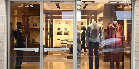 Ferragamo, ricavi a 468 milioni nel primo semestre 2026, utile a 1,5 milioni