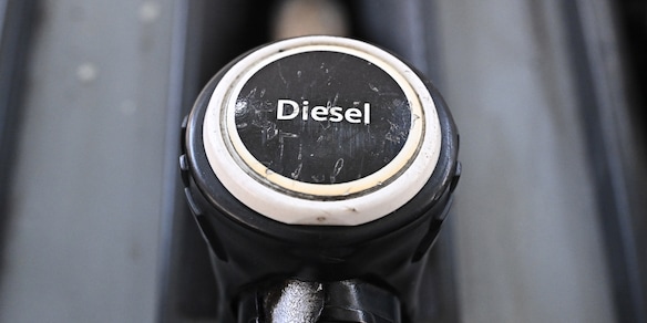 Mimit, il gasolio self risale a 2,1 euro al litro