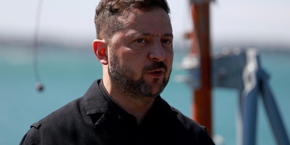 Zelensky, 'pronti per tutti i formati di riunione, contiamo su Witkoff e Kushner'