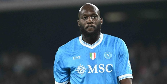 Lukaku non arriva ma parte, l'attaccante belga lascerà il Napoli: ecco le squadre che lo vogliono