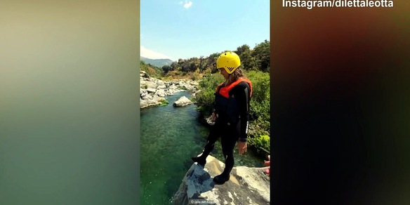 Diletta, che tuffo in acqua!
