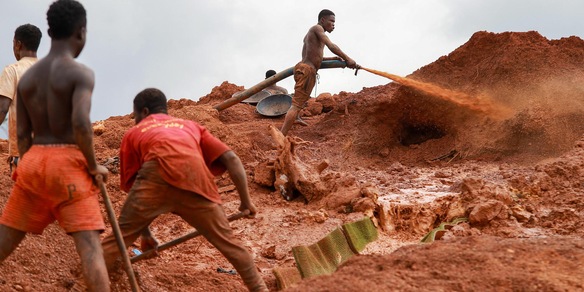 Almeno 100 morti nel crollo di una miniera d'oro in Repubblica Centrafricana