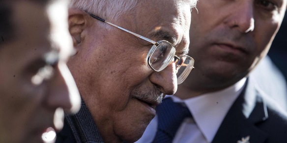 Sondaggio palestinese rileva calo consensi Hamas, 79% vuole dimissioni Abu Mazen
