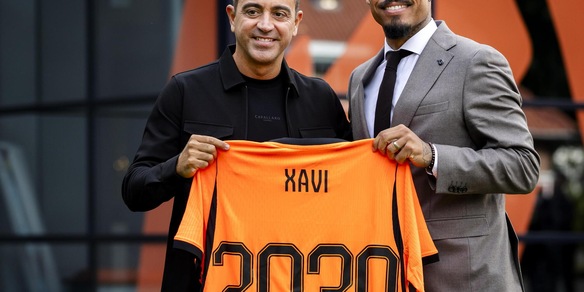 Xavi è il nuovo ct dell'Olanda, 'mi sento all'università del calcio'