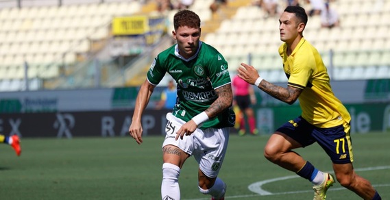 Serie B, colpo dell'Avellino di Nesta a Modena. Il Pisa batte la Juve Stabia dopo la paura per Bozhinov