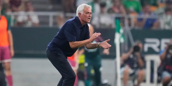 Real Madrid-Inter, Mourinho contro Chivu: un debutto in Champions League nel ricordo del Triplete