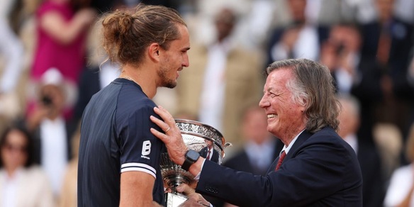Panatta dà ragione a Bertolucci: "Il tennis deve riflettere. Giocare a certi orari..."