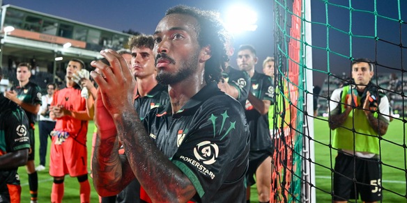 Serie A: Venezia, distrazione al bicipite per Busio