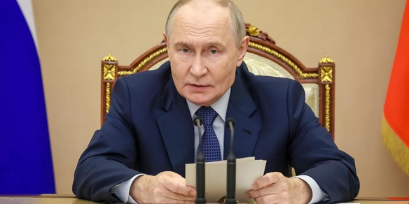 Putin, 'miglioreremo la difesa aerea per distruggere armi spaziali'