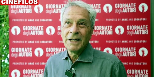 Roberto Cimpanelli - intervista al regista di Mare Mosso