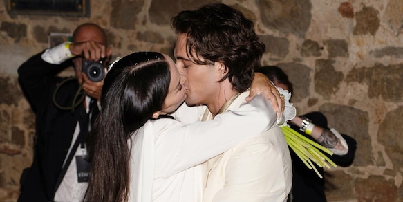 Il matrimonio di Damiano David, i dettagli del party: barbecue, rose rosse e 200 invitati
