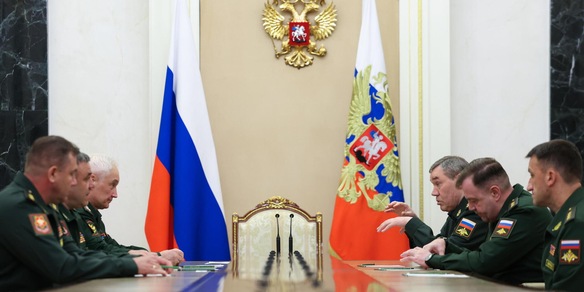 Putin aumenta di 15.000 il numero di militari, il totale sale a 1.550.000