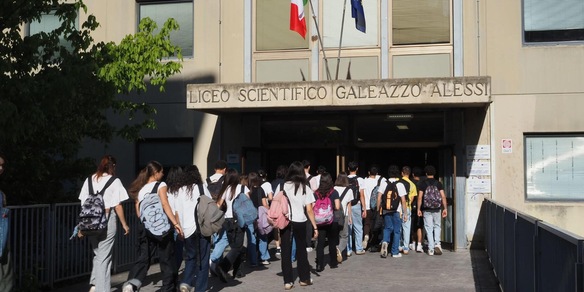 Foti, ad horas sarà pubblicato il decreto sul tetto agli stranieri in classe