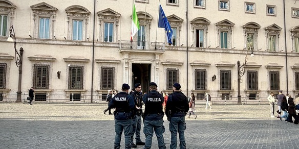Riunione a P.Chigi con Meloni e Giorgetti su conti e manovra
