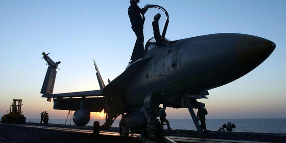 Wsj, terza portaerei Usa verso il Medio Oriente con altri 10.000 militari