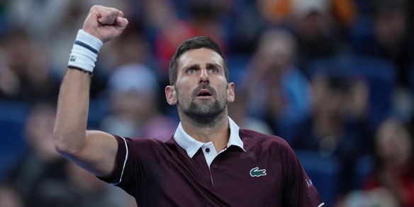 Djokovic da urlo: batte Zverev in rimonta e conquista la semifinale a Pechino!