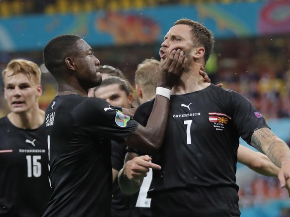 Arnautovic e gli insulti dopo il gol <span style="color: rgb(153, 0, 0);">FOTO</span> interviene la Uefa