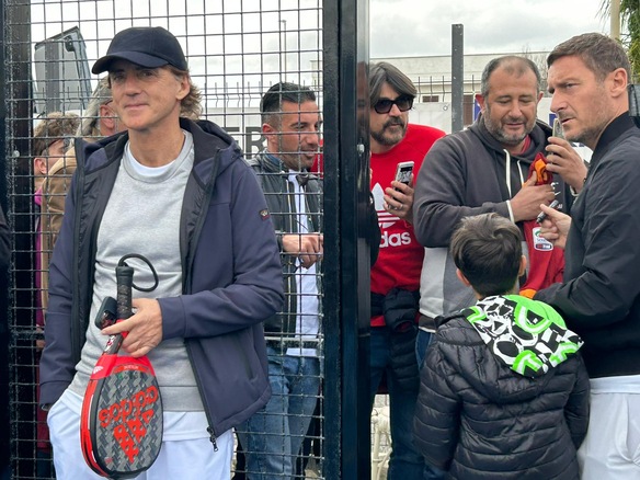 С ним также Франческо Тотти и многие другие чемпионы.