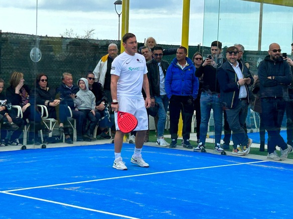 Франческо Тотти очень готов к турниру по паделлу в Санта-Севере