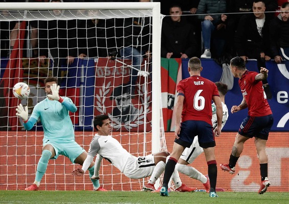 Osasuna-Granada 1-1: un super gol di Montoro ferma i baschi