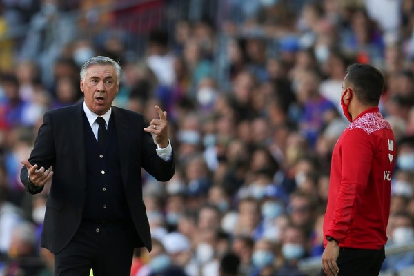 Festa Ancelotti, il Real stende il Barcellona con Alaba e Lucas Vazquez