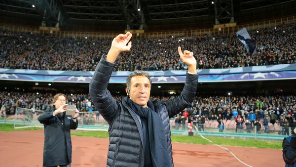 Napoli-Real Madrid, Careca saluta la Curva B