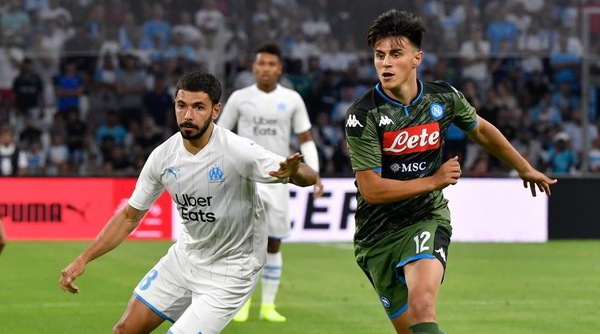 Elmas incanta, Mertens stende il Marsiglia