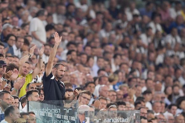 Juve, Sarri ne convoca 24 per la Supercoppa Italiana: c'è Chiellini