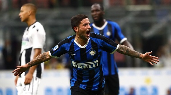 Sensi trascina l'Inter in vetta alla classifica