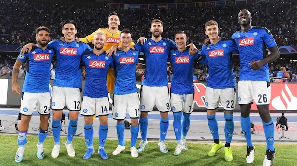 Napoli, una notte di festa: il San Paolo diventa come Anfield