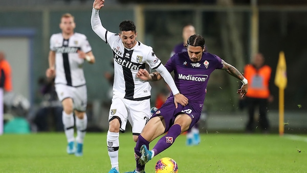Il Parma ferma la Fiorentina sotto gli occhi di Commisso