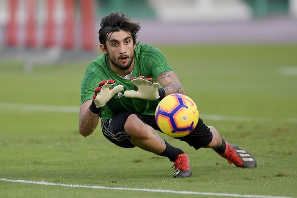 Genoa, ecco Perin e Behrami: in corso le visite mediche