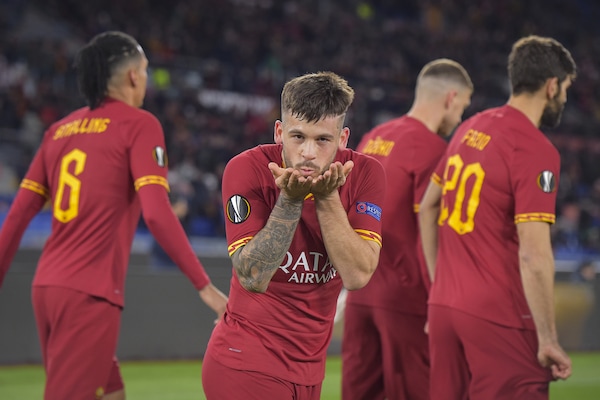 Roma-Gent 1-0: Carles Perez e poco altro, l'Olimpico fischia