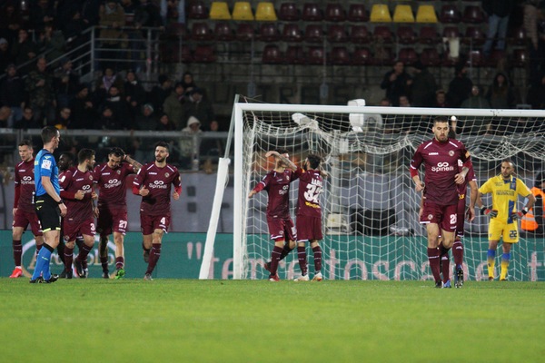 Livorno, stop agli allenamenti fino al 15 marzo