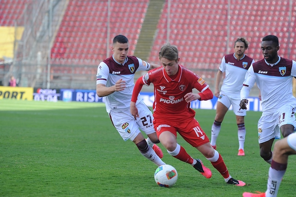 Perugia, Nicolussi Caviglia: "Studio Crujiff e sogno la Juve"