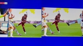 Juve-Torino, De Ligt tocca di mano: ecco il fallo del rigore di Belotti
