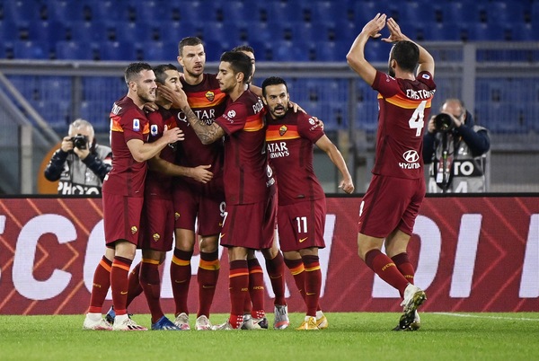 Roma-Benevento 5-2: Dzeko risorge e trascina Fonseca