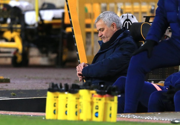 Premier, Tottenham-Fulham rinviata a causa del Coronavirus: è ufficiale