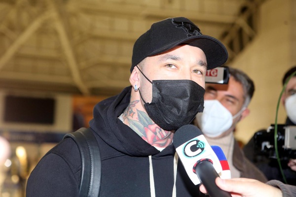 Cagliari, riecco Nainggolan: "Voglio ritrovare il piacere di giocare"