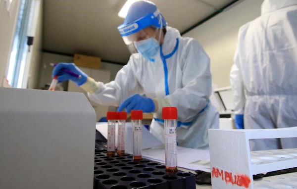 Coronavirus, il bollettino di oggi: 12.532 i positivi e 488 le vittime