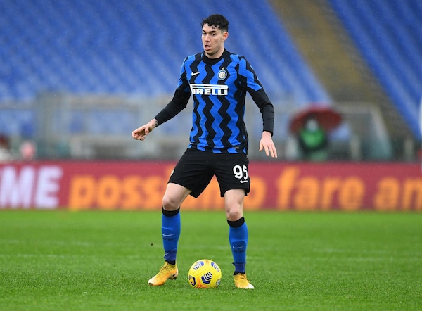 "Bastoni predestinato come Maldini. Ma per il rinnovo non è il momento"