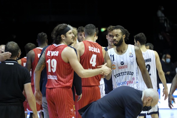 Varese-Fortitudo, è ufficiale: rinviata per Coronavirus