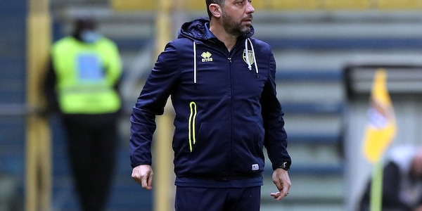 Parma, D'Aversa: "Non ci possiamo far gol da soli"