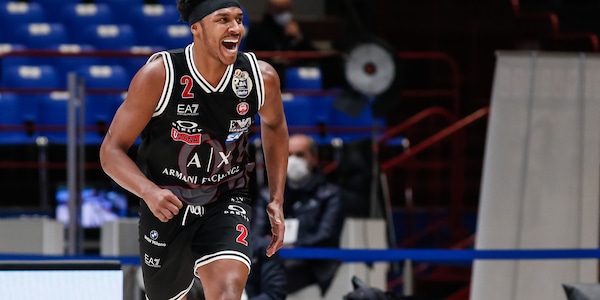 Olimpia Milano, che guaio: LeDay out almeno 2 settimane