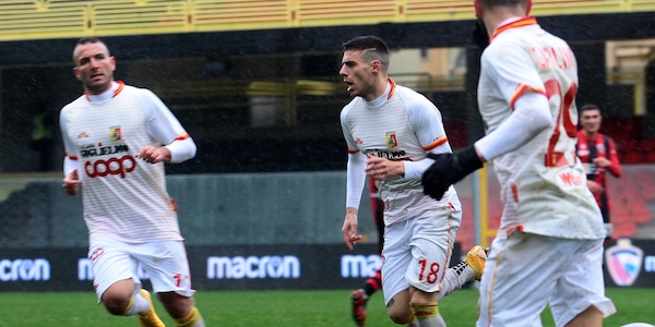 Catanzaro, ufficiale: rescinde Salines