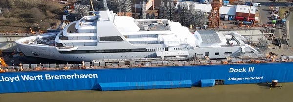 Il super yacht del patron del Chelsea Roman Abramovich