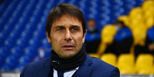 Inter, Conte: "Fuga scudetto? Ci mancano ancora 13 finali"