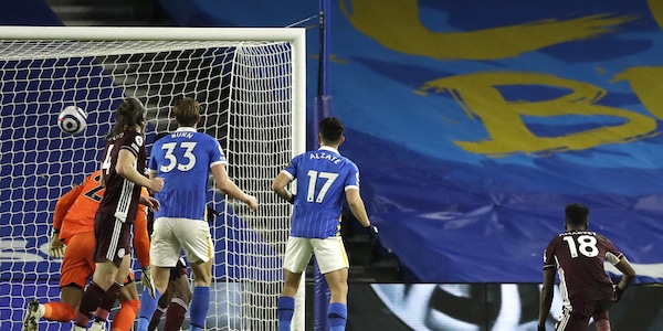 Aubameyang illude l'Arsenal, il Leicester si prende il 2° posto