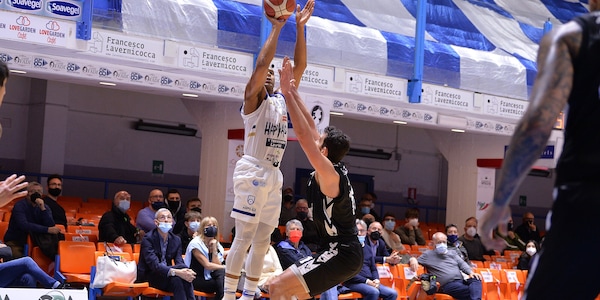 Serie A, Brindisi di forza piega la Virtus Bologna