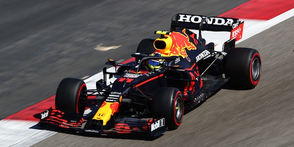 F1, day 3 Test Bahrain 2021: Perez il più veloce nella mattinata, Leclerc secondo